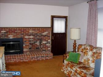 203 Poplar Road Chalfont, PA 18914 - Photo 5 of 6 Family Room