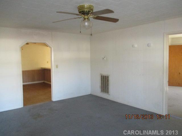 1504 Linwood Road Gastonia, NC 28052 - Photo 5 of 12 Gallery Image 5