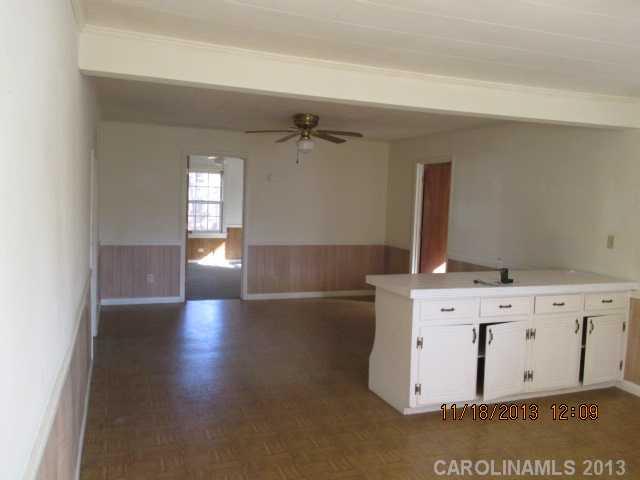 1504 Linwood Road Gastonia, NC 28052 - Photo 8 of 12 Gallery Image 8