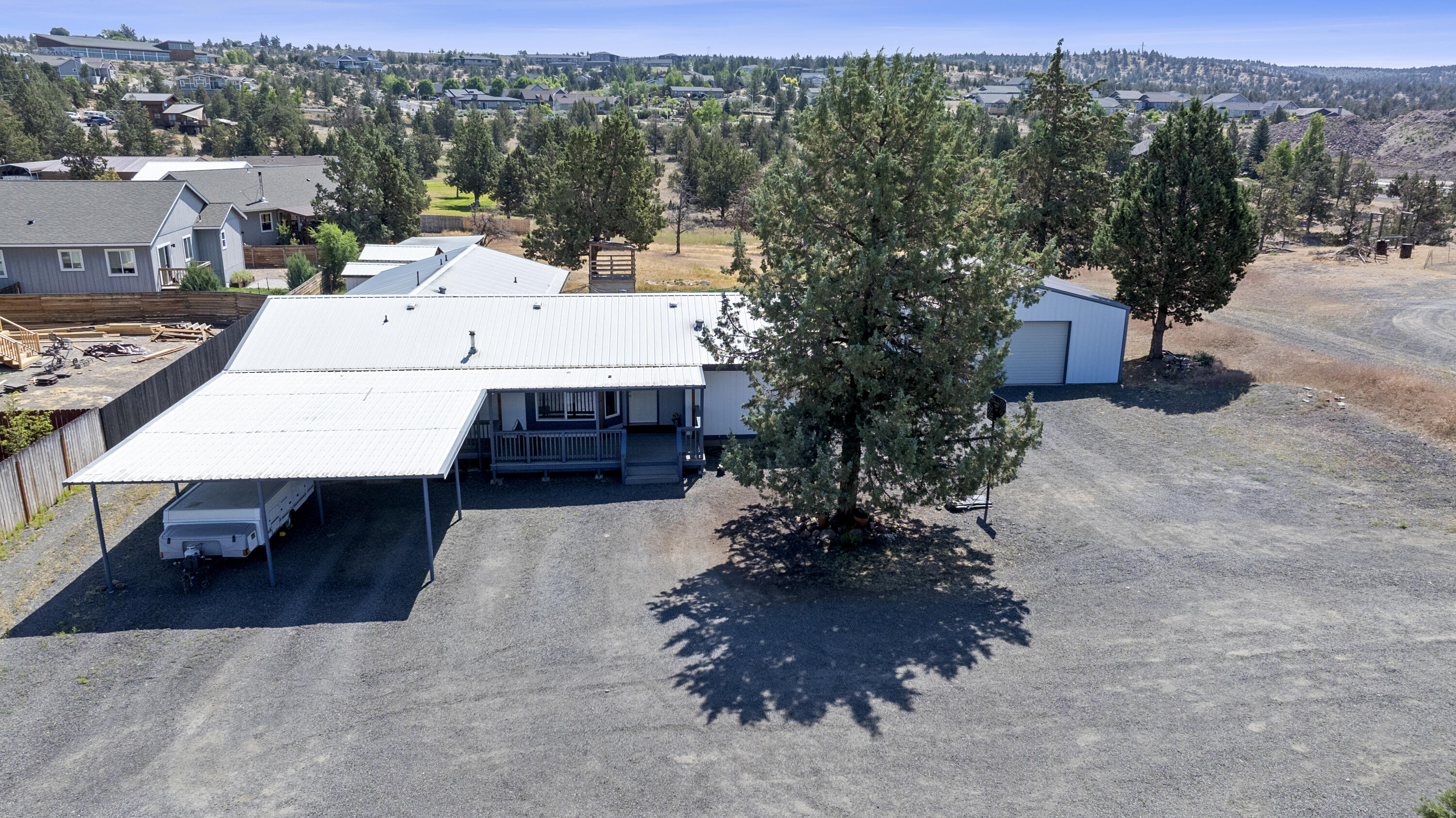 605 Southeast Kinkade Road Madras, OR 97741 - Photo 38 of 44