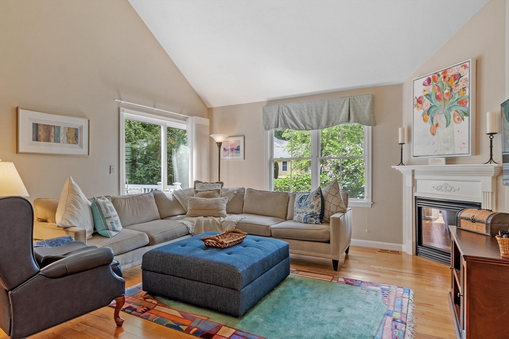 7 Whispering Brook Road, Unit 7 Marlborough, MA 01752 - Photo 9 of 39