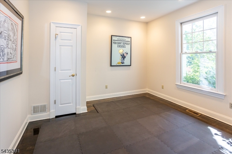 1 Chilton Road Chester, NJ 07930 - Photo 24 of 46