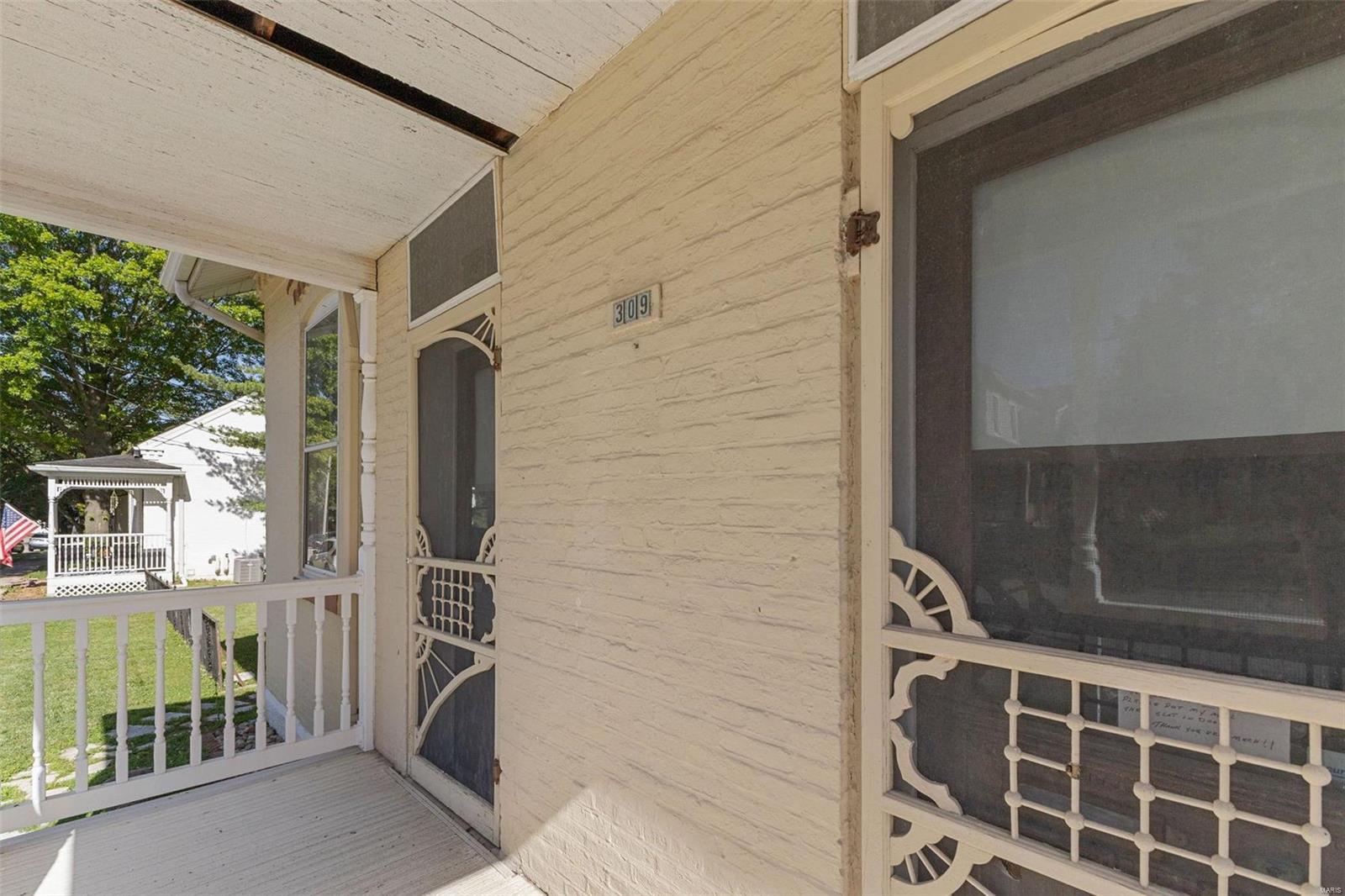 309 West 4th Street Waterloo, IL 62298 - Photo 10 of 49 Gallery Image 10