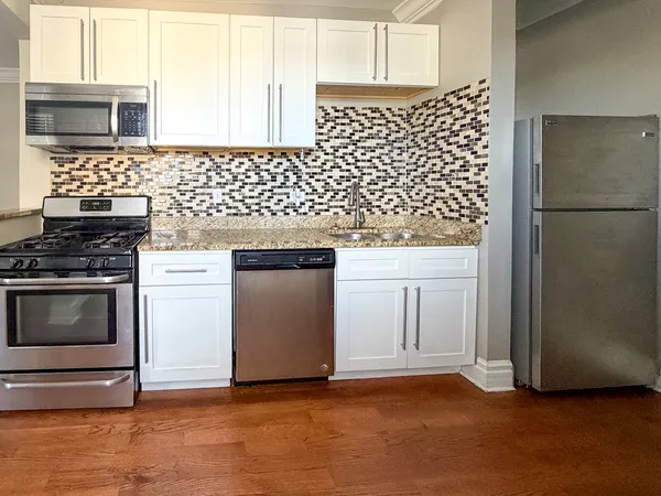 $214,999 | 4457 North Central Park Avenue, Unit 3, Chicago, IL 60625