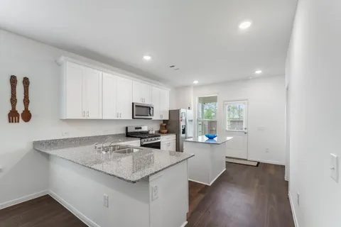 $2,350 | 14483 Cedar Ledge Lane, Conroe, TX 77302
