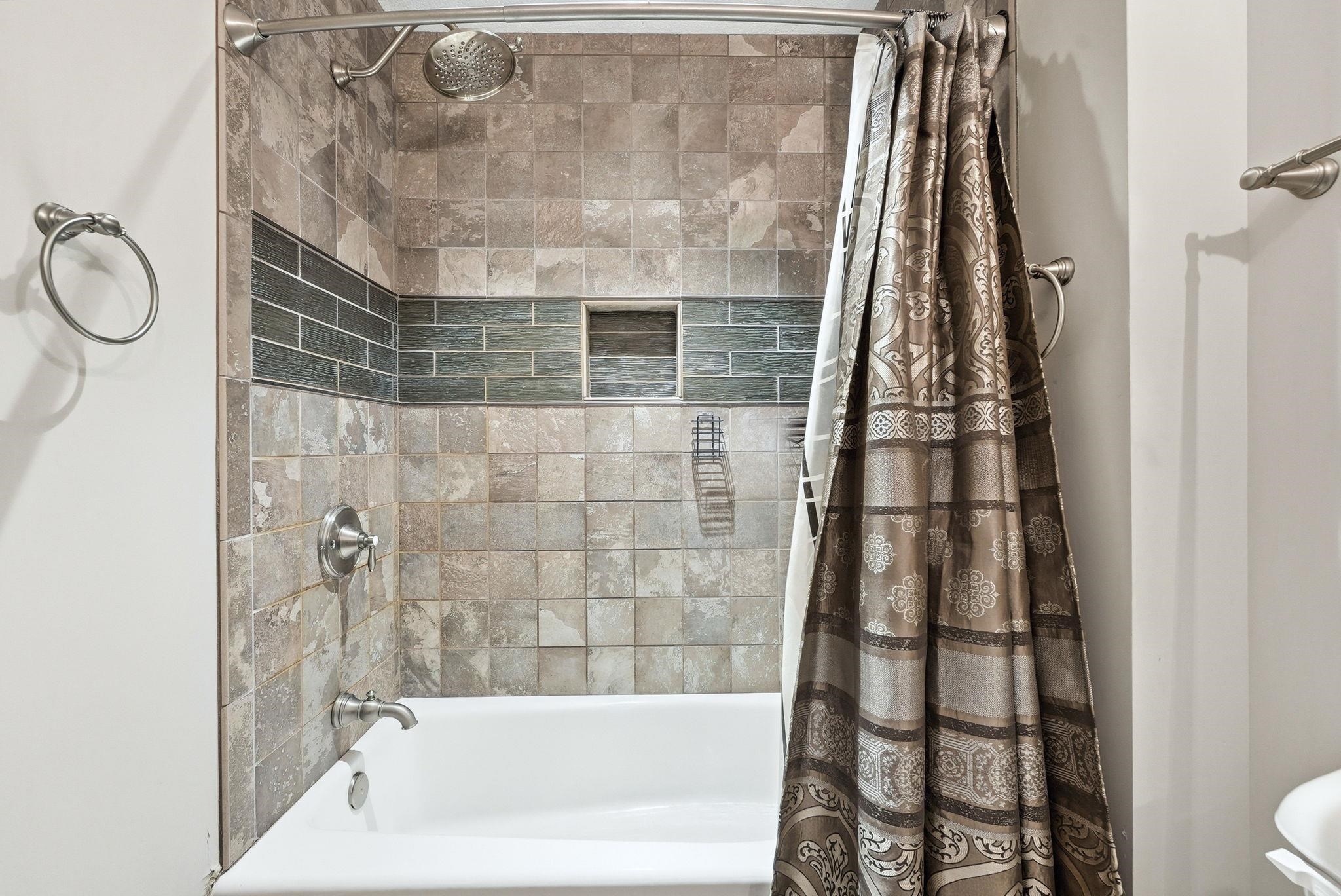 10001 Oak Trail Road Fort Wayne, IN 46825 - Photo 20 of 33
