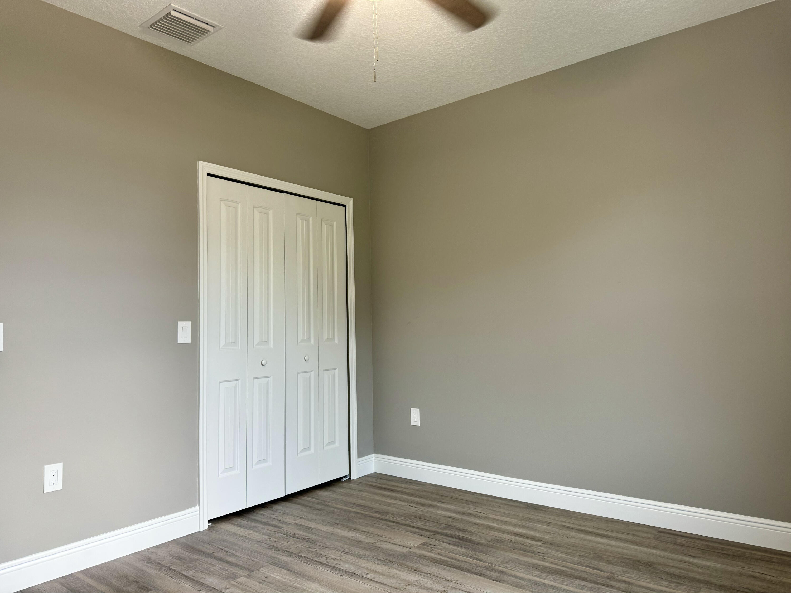 529 Southeast 36th Terrace Okeechobee, FL 34974 - Photo 15 of 22 16