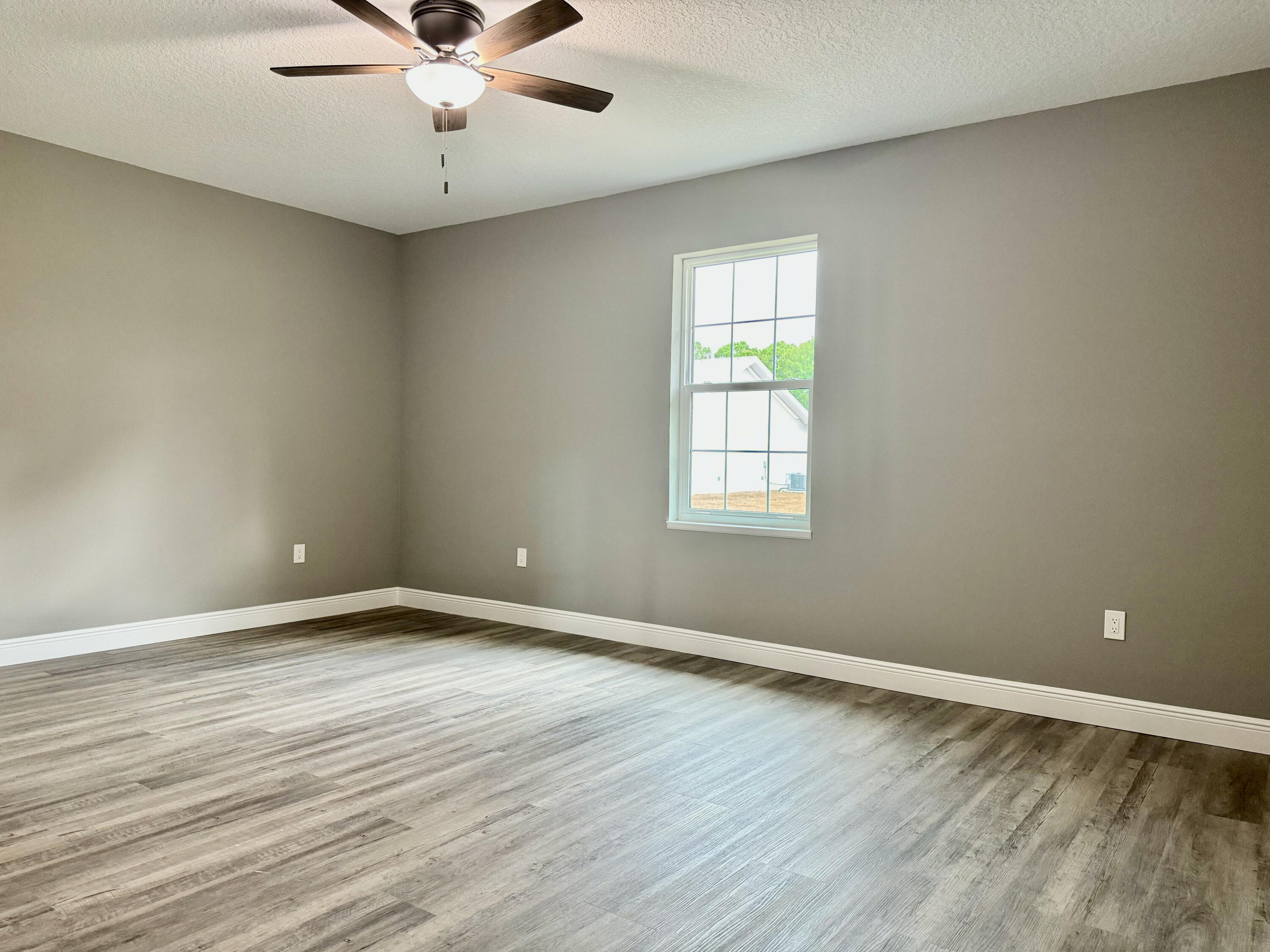 529 Southeast 36th Terrace Okeechobee, FL 34974 - Photo 7 of 22 8