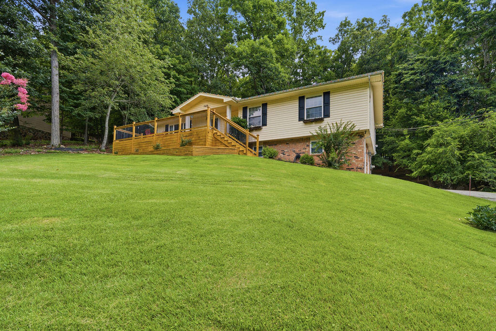 7608 Ridge Bay Drive Hixson, TN 37343 - Photo 48 of 52 Front yard