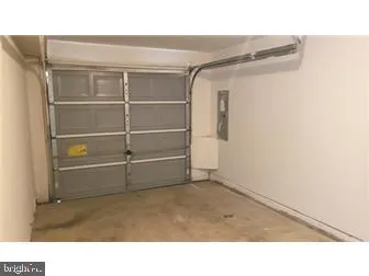 a black and white photo of a room