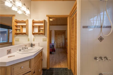 $1,099,000 | 826 Boulder Road, Big Bear Lake, CA 92315