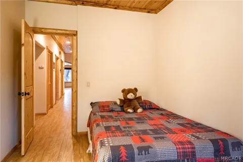 $1,099,000 | 826 Boulder Road, Big Bear Lake, CA 92315