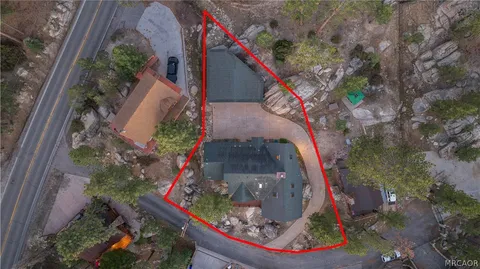 $1,099,000 | 826 Boulder Road, Big Bear Lake, CA 92315