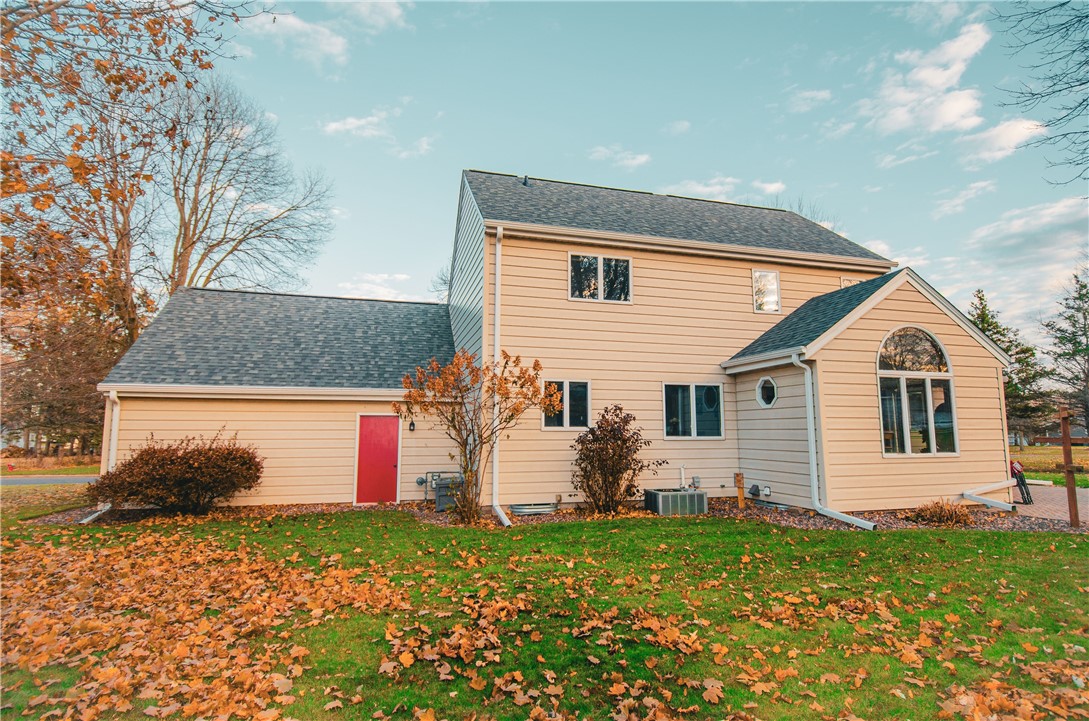 320 Badger Road Rice Lake, WI 54868 - Photo 5 of 55