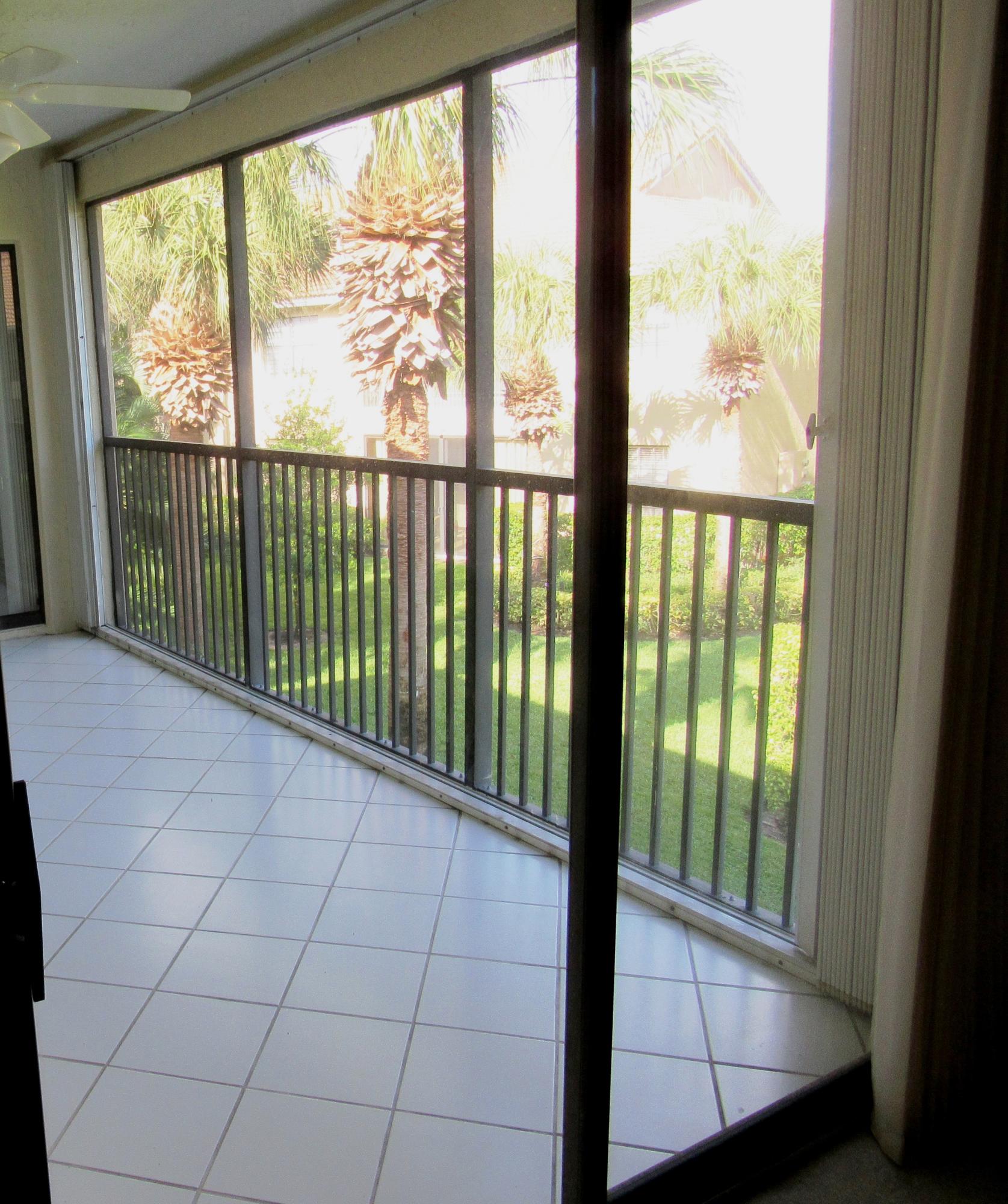 6752 Montego Bay Boulevard, Unit B Boca Raton, FL 33433 - Photo 5 of 36 Sun Room