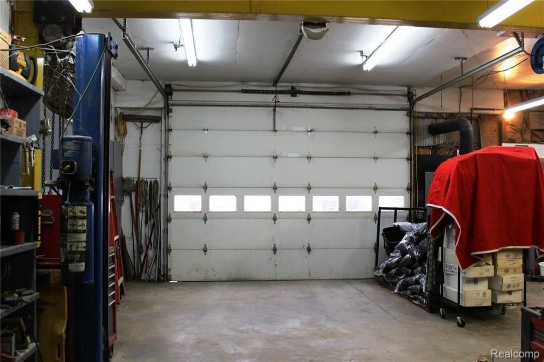 1656 Yensch Road Dundee, MI 48131 - Photo 18 of 25 83 barn inside.JPG