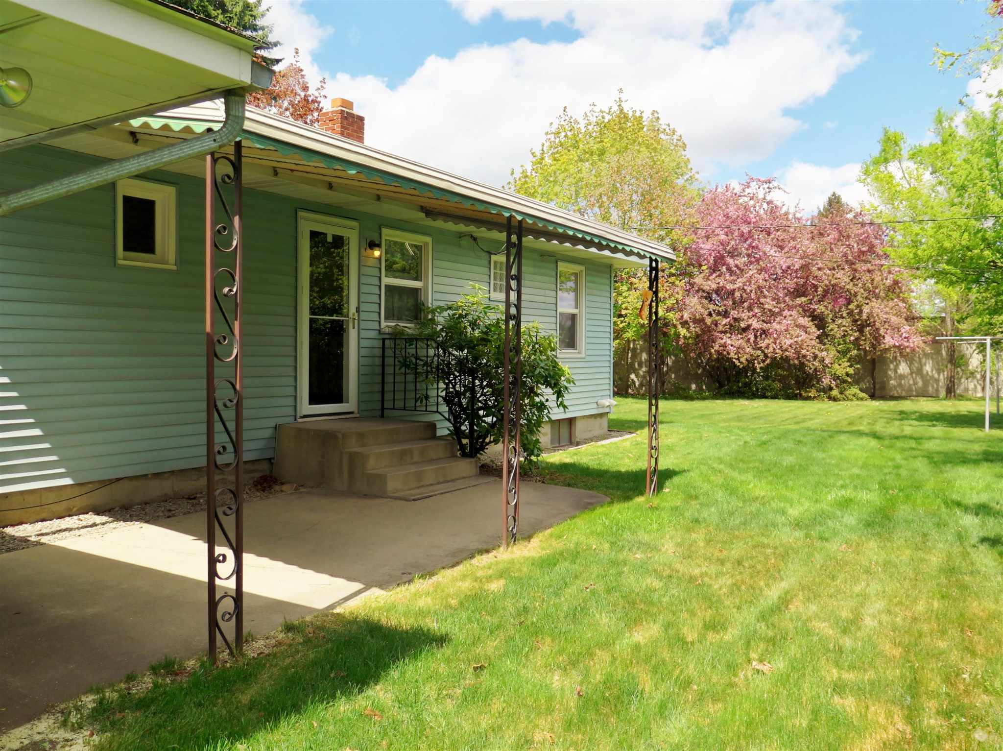 1408 North Elton Road Spokane Valley, WA 99212 - Photo 18 of 19