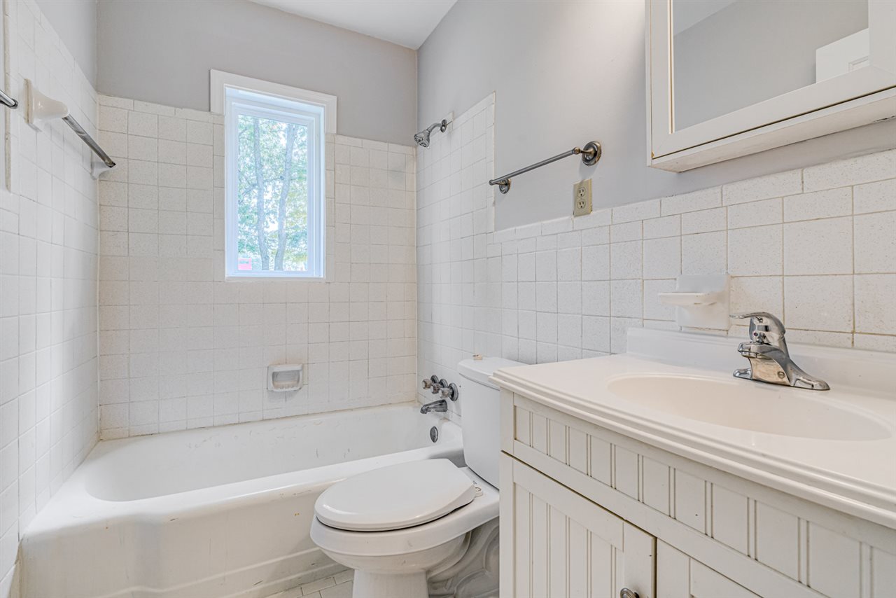 2492 Arthur Road Germantown, TN 38138 - Photo 13 of 23 Gallery Image 13