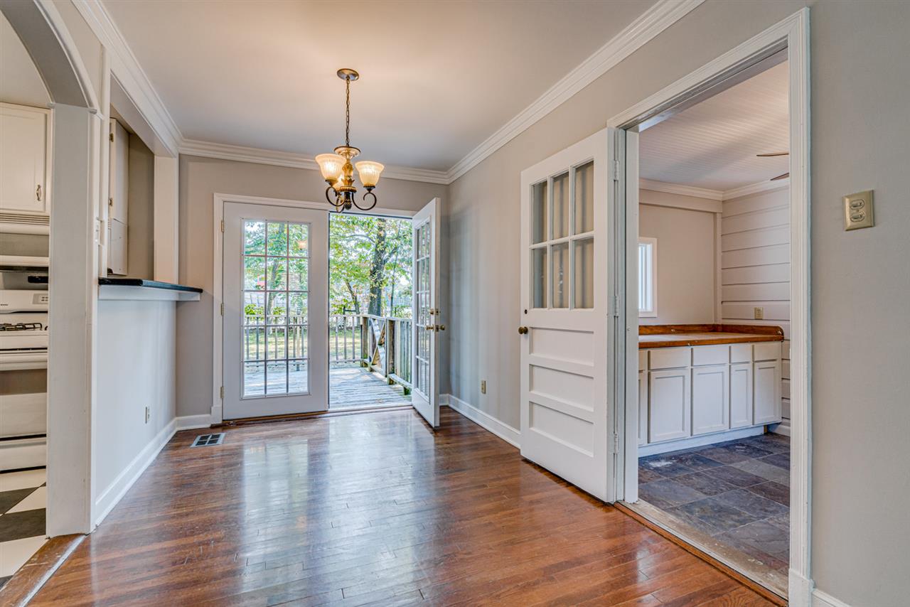 2492 Arthur Road Germantown, TN 38138 - Photo 10 of 23 Gallery Image 10