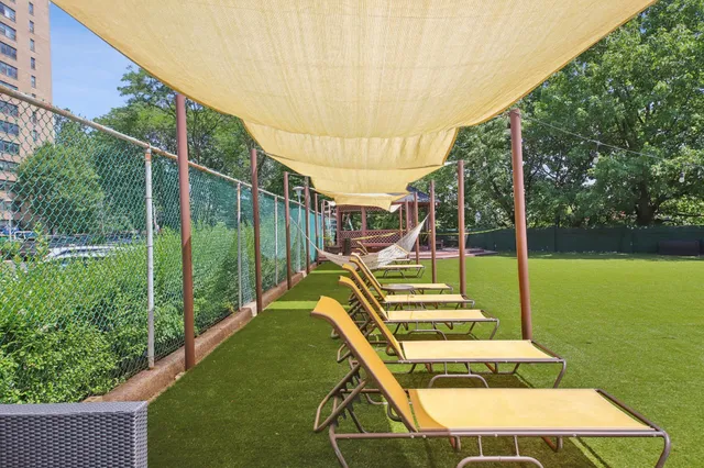 $679,000 | 10 Huron Avenue, Unit 11D, Jersey City, NJ 07306