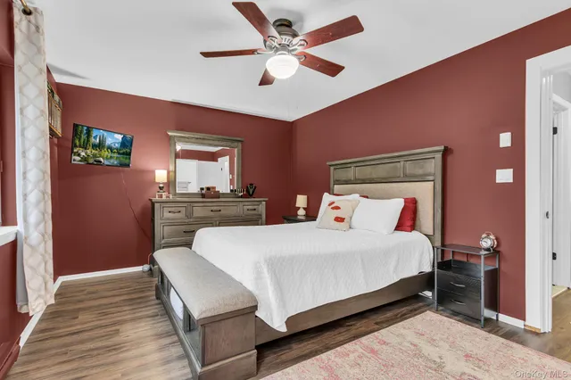 $345,000 | 3408 Chelsea Cove South, Hopewell Junction, NY 12533