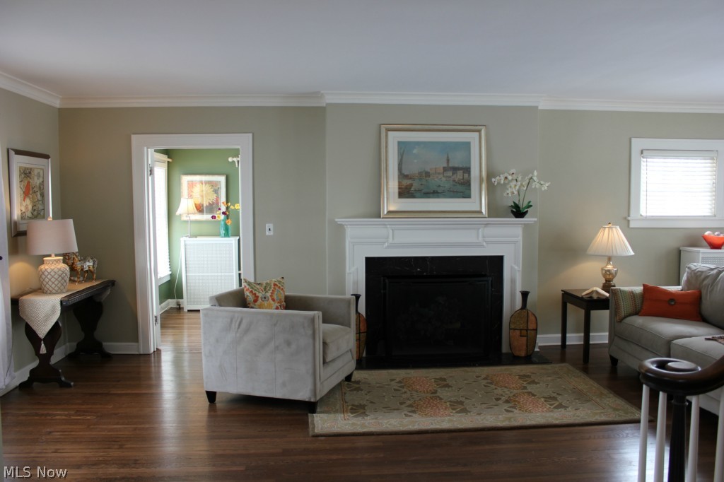 3266 Chadbourne Road Cleveland, OH 44120 - Photo 3 of 24 Gallery Image 3