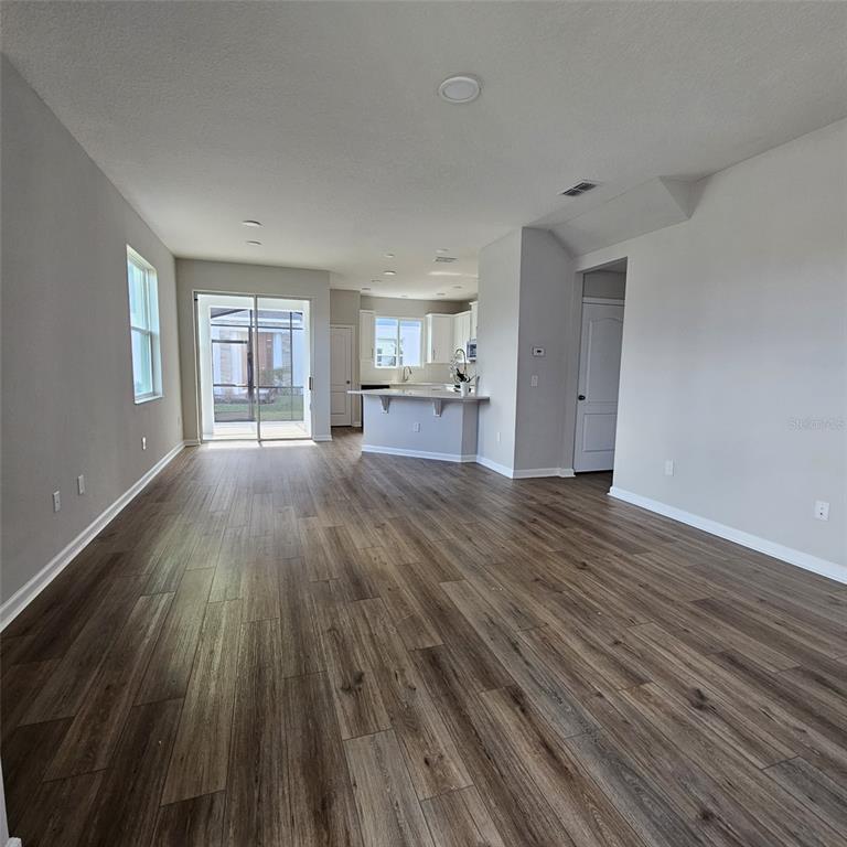 5186 Tyson Ranch Boulevard Orlando, FL 32824 - Photo 8 of 28
