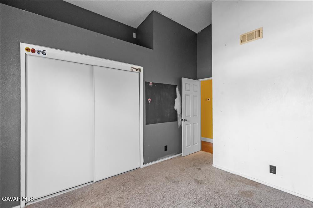 114 Chaparrel Street Tehachapi, CA 93561 - Photo 16 of 31 a view of an empty room