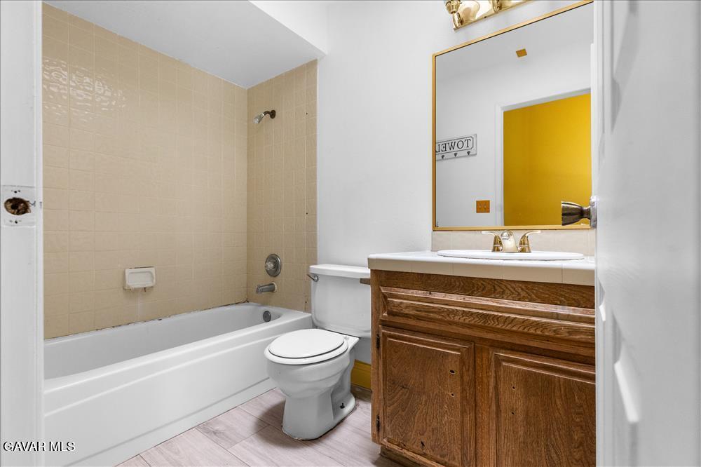 114 Chaparrel Street Tehachapi, CA 93561 - Photo 17 of 31 R16