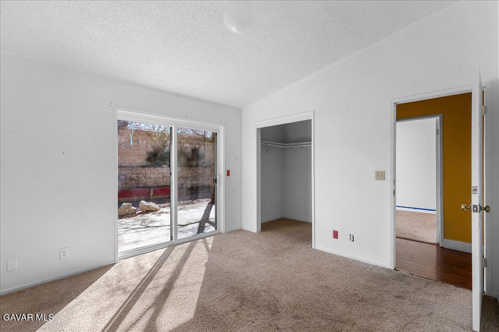 114 Chaparrel Street Tehachapi, CA 93561 - Photo 23 of 31 a view of an empty room and window