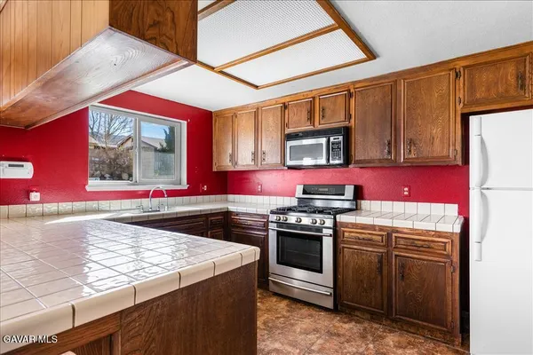 $359,000 | 114 Chaparrel Street, Tehachapi, CA 93561