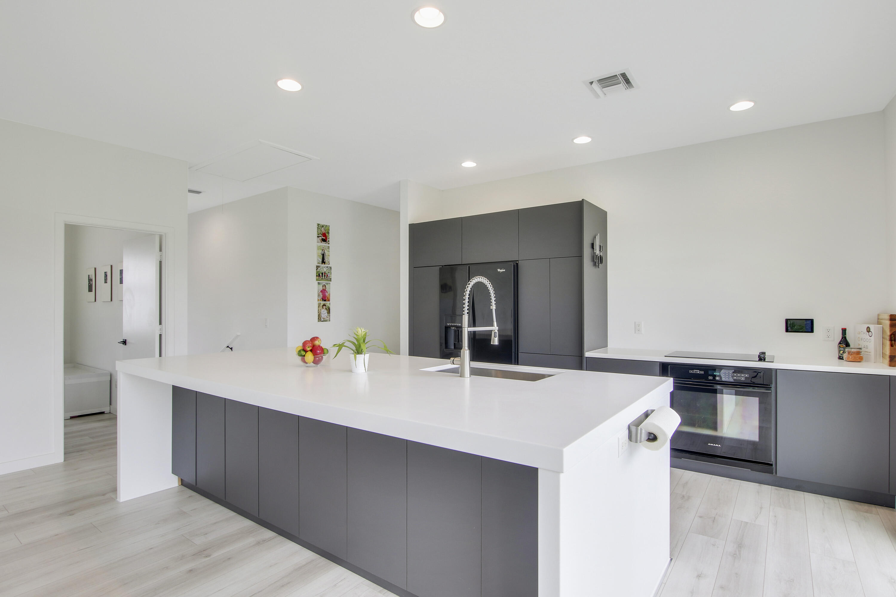 518 Southwest Aster Road Port St. Lucie, FL 34953 - Photo 24 of 54 Kitchen