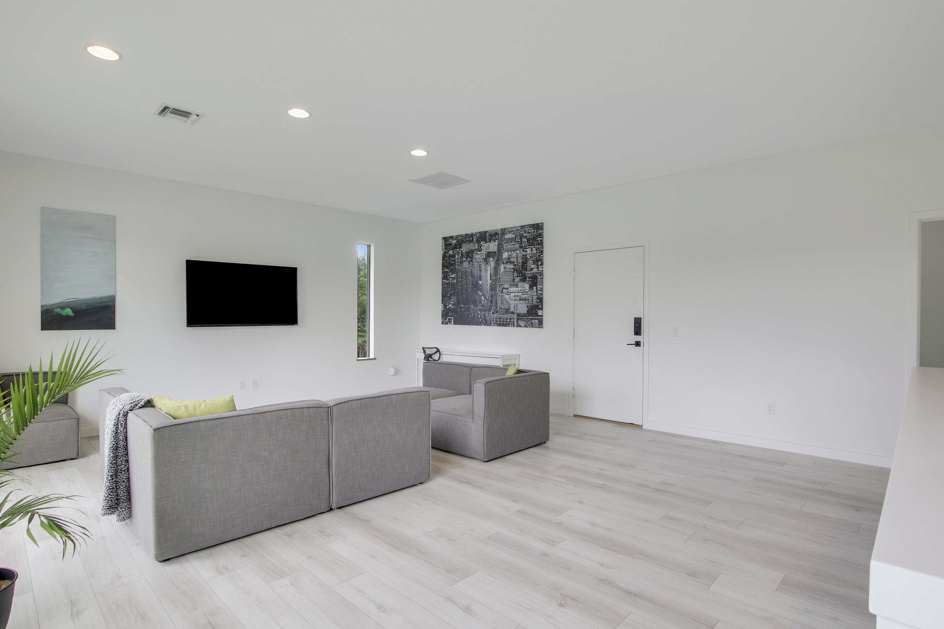 518 Southwest Aster Road Port St. Lucie, FL 34953 - Photo 29 of 54 Living Room