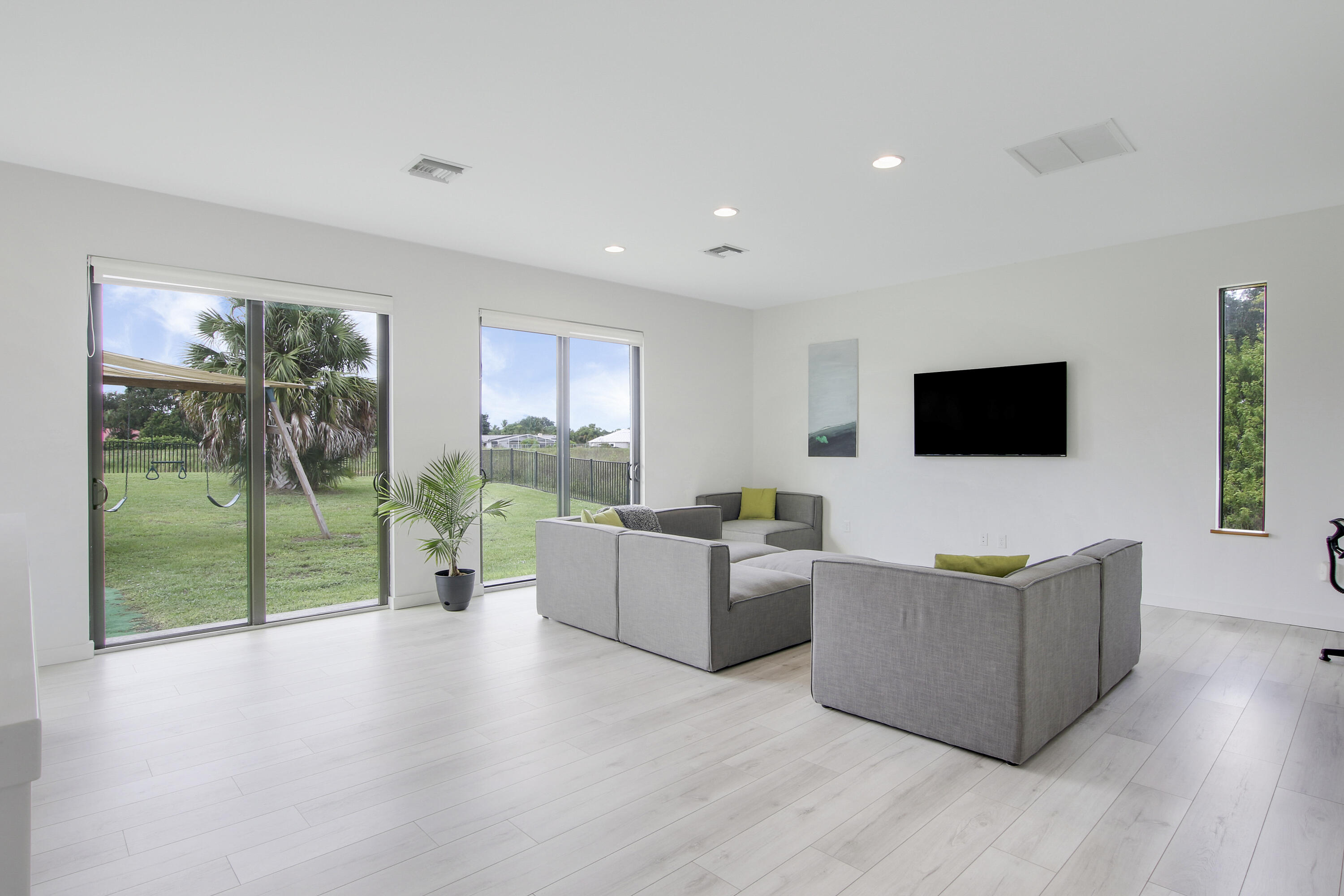 518 Southwest Aster Road Port St. Lucie, FL 34953 - Photo 30 of 54 Living Room
