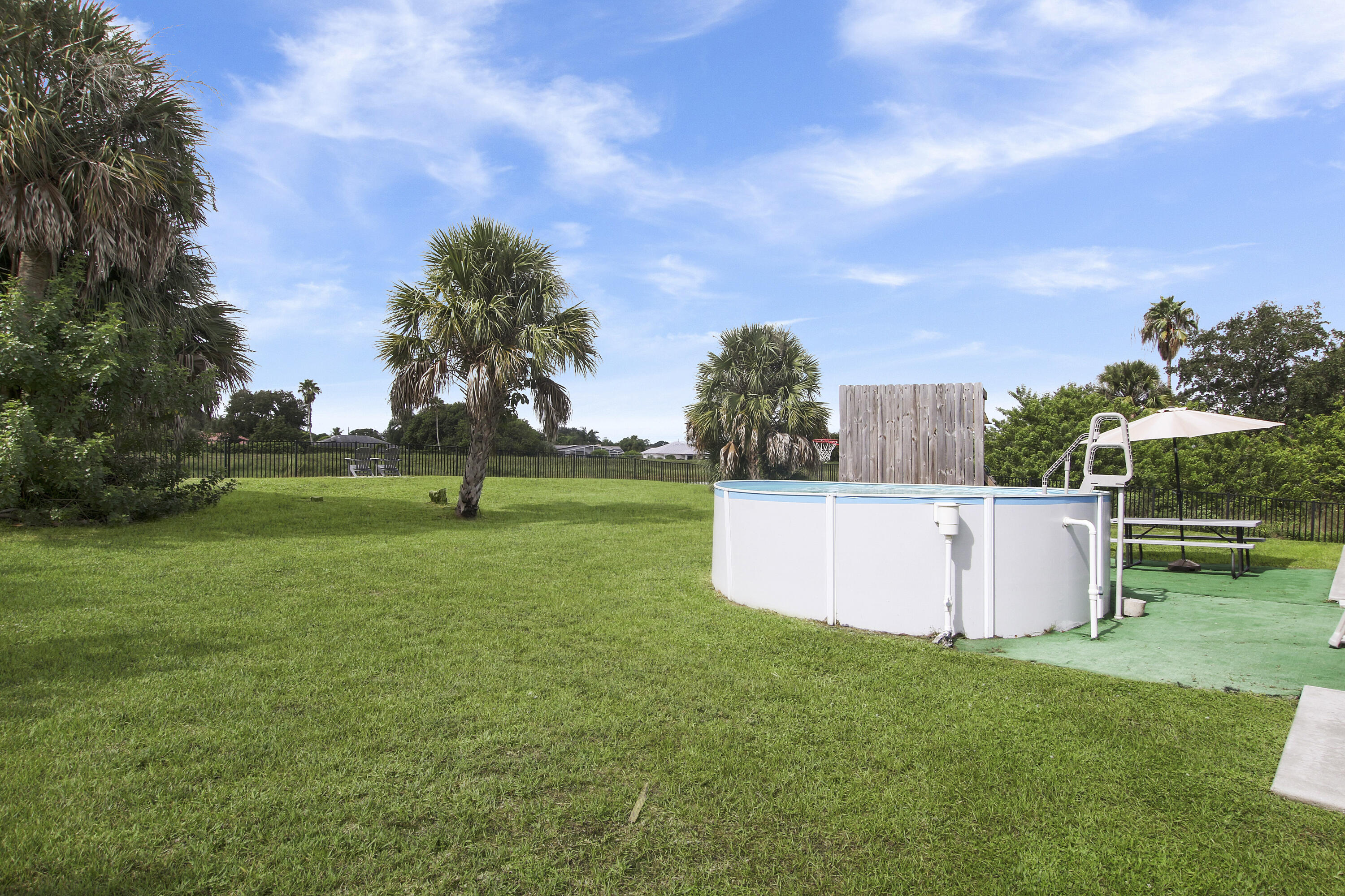 518 Southwest Aster Road Port St. Lucie, FL 34953 - Photo 49 of 54 Pool