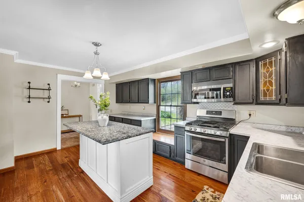 $399,900 | 1670 Coal Bank Road, Metamora, IL 61548