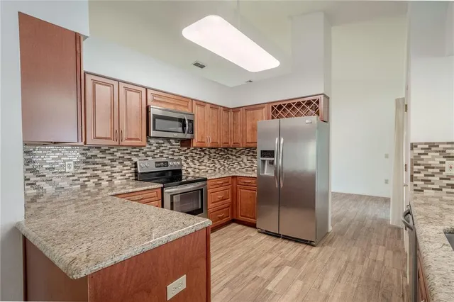 $600,000 | 1838 Eagle Ridge Boulevard, Palm Harbor, FL 34685