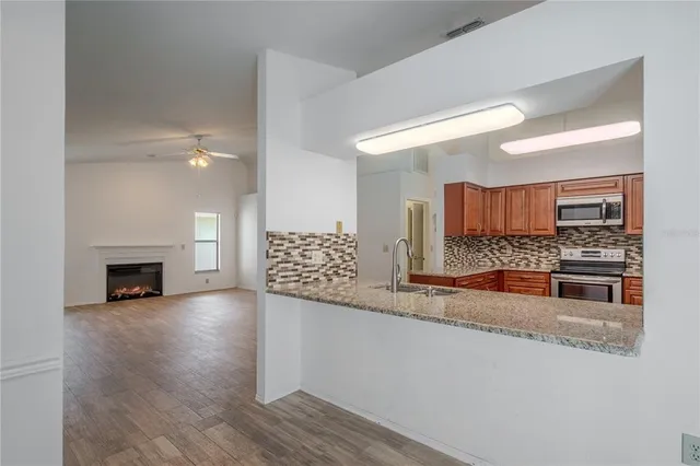 $600,000 | 1838 Eagle Ridge Boulevard, Palm Harbor, FL 34685