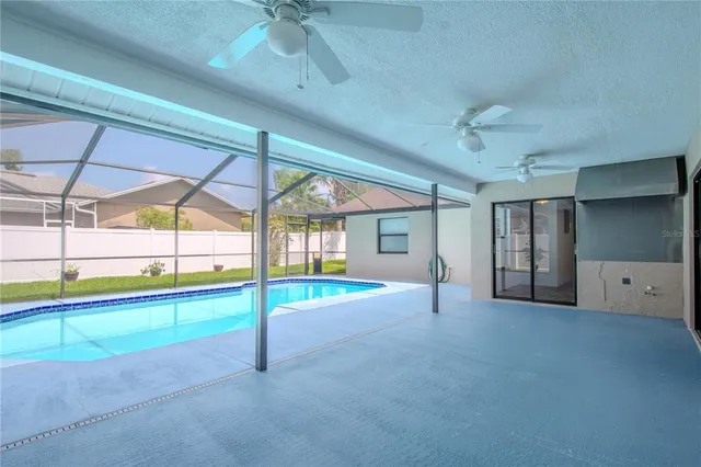 $600,000 | 1838 Eagle Ridge Boulevard, Palm Harbor, FL 34685