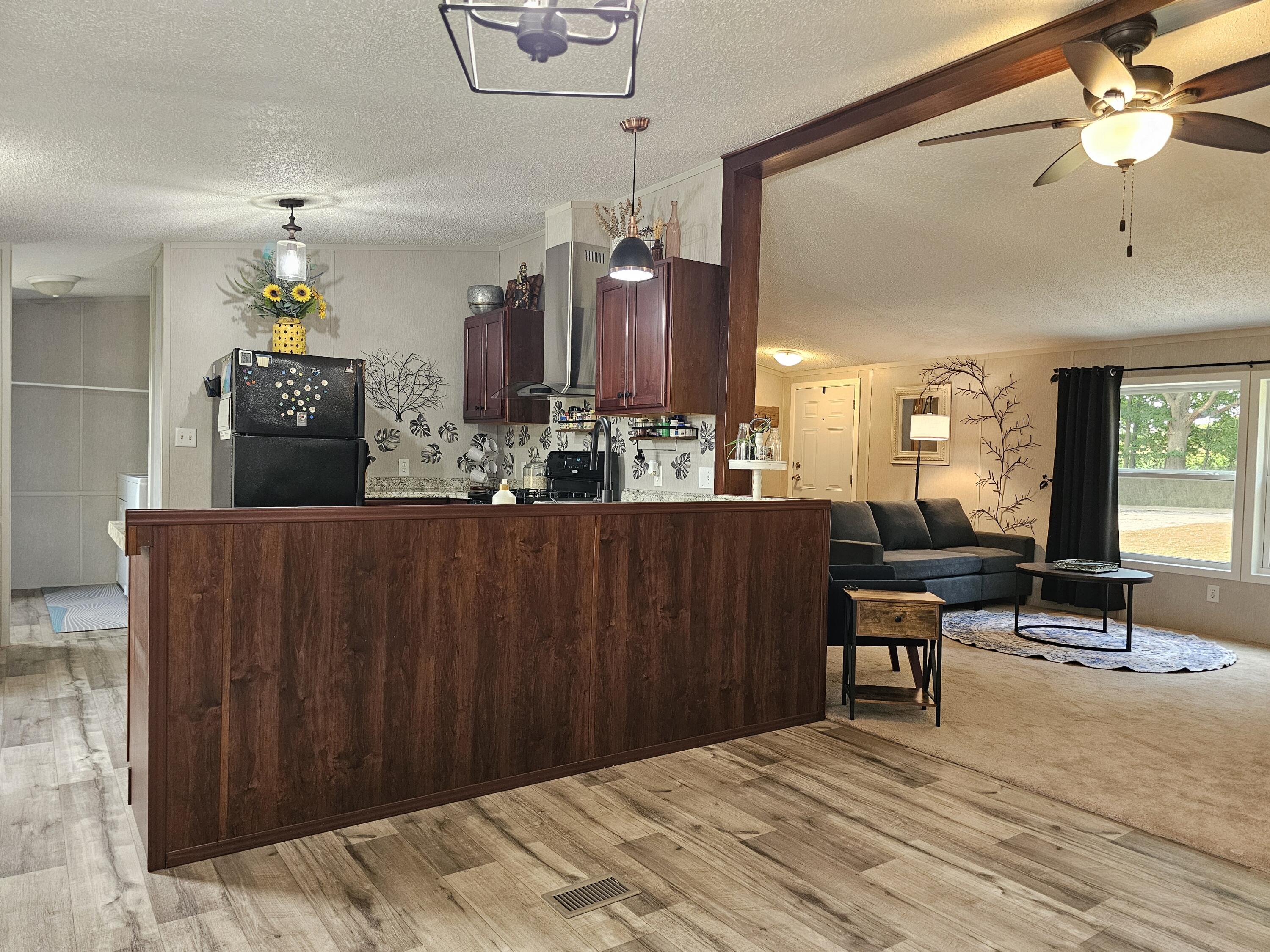 10143 West Jordan Road Remus, MI 49340 - Photo 12 of 45 20240911_183108