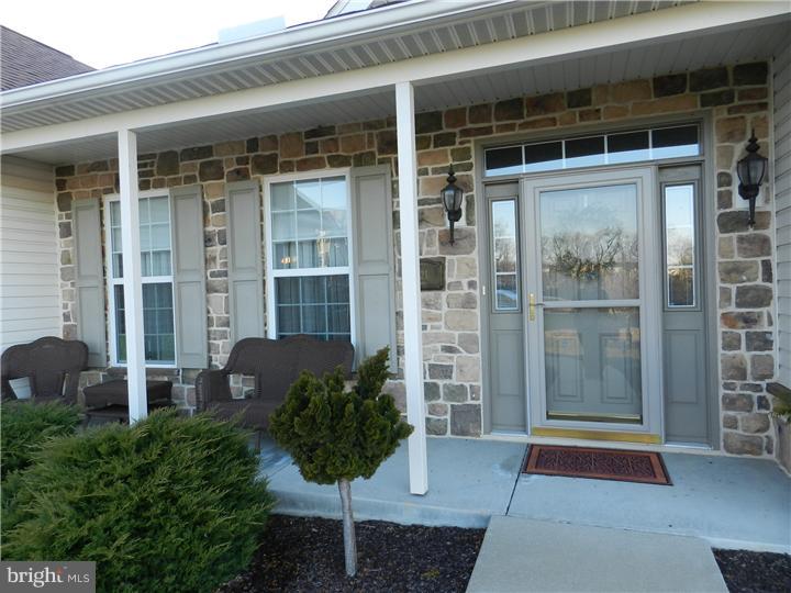 121 Herington Drive Sinking Spring, PA 19608 - Photo 2 of 25