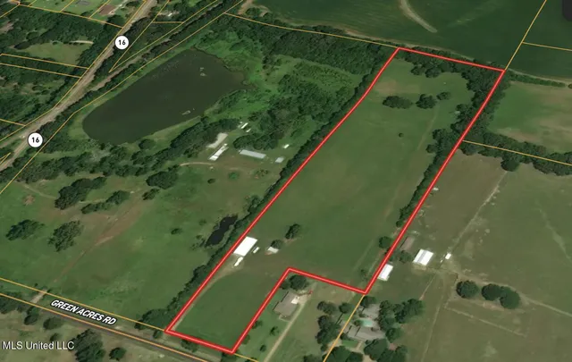 $260,000 | 1 Green Acres Drive, Canton, MS 39046