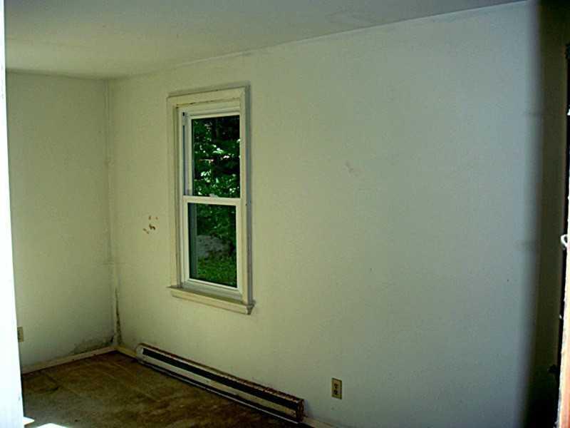 80 Meadow Road Raymond, ME 04071 - Photo 10 of 17 Bedroom.