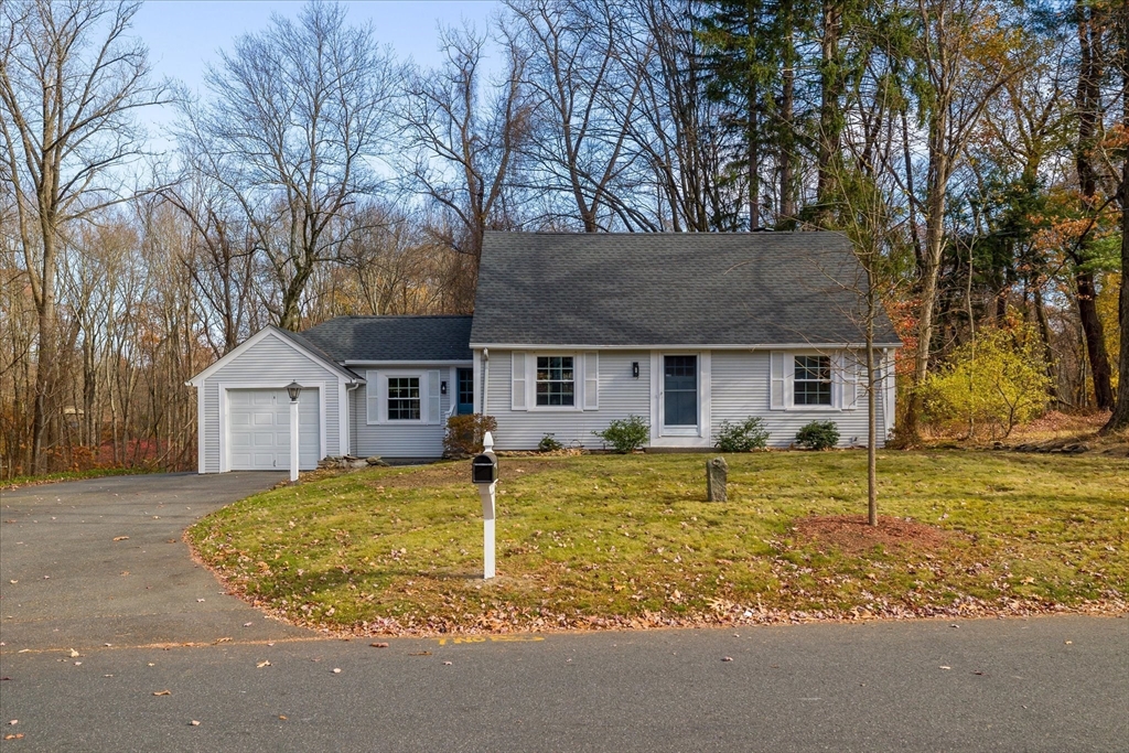85 Franklin Road Longmeadow, MA 01106 - Photo 2 of 32 a front view of a house with a yard