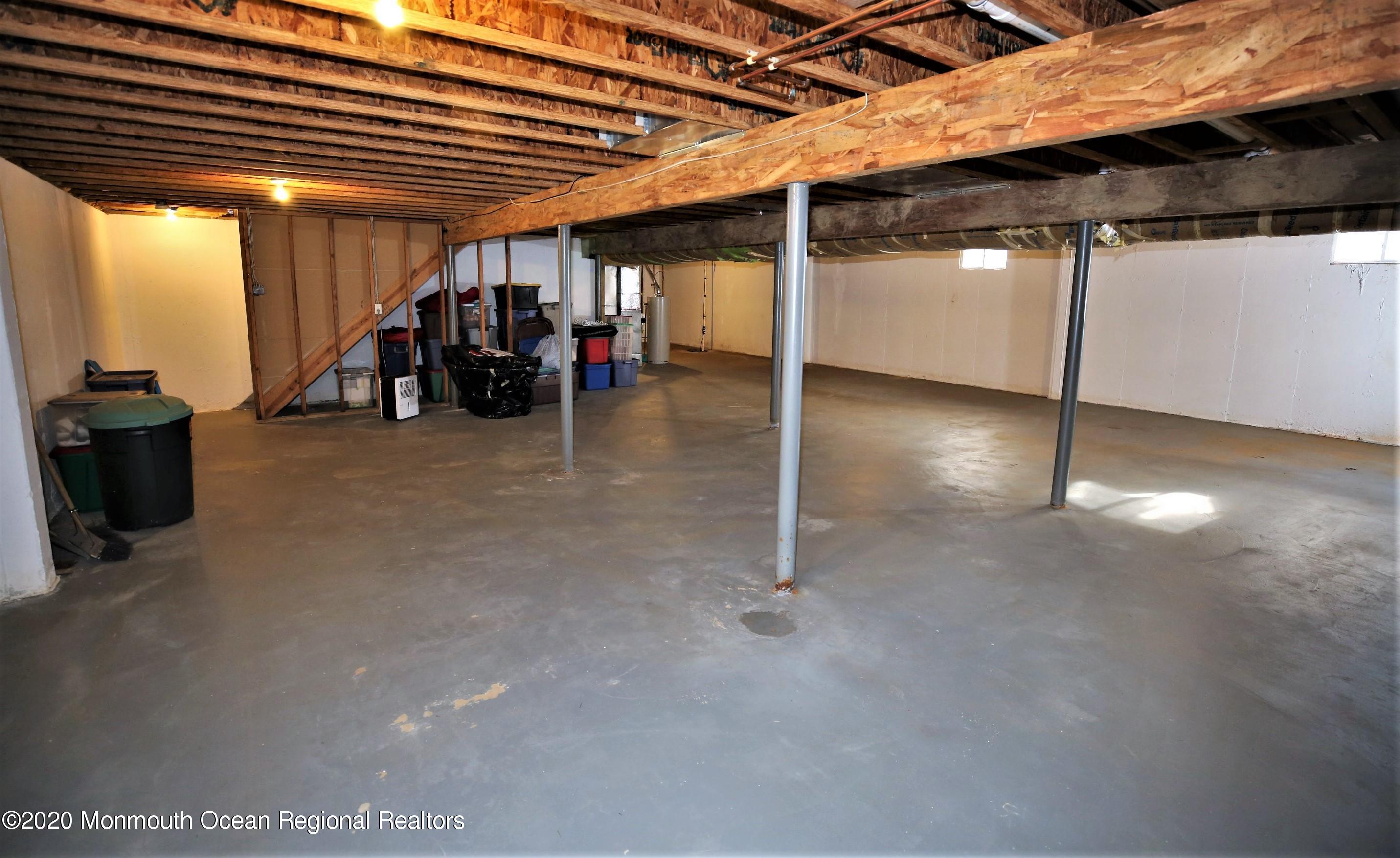 25 Byron Road Brick, NJ 08724 - Photo 32 of 35 a view of a storage room
