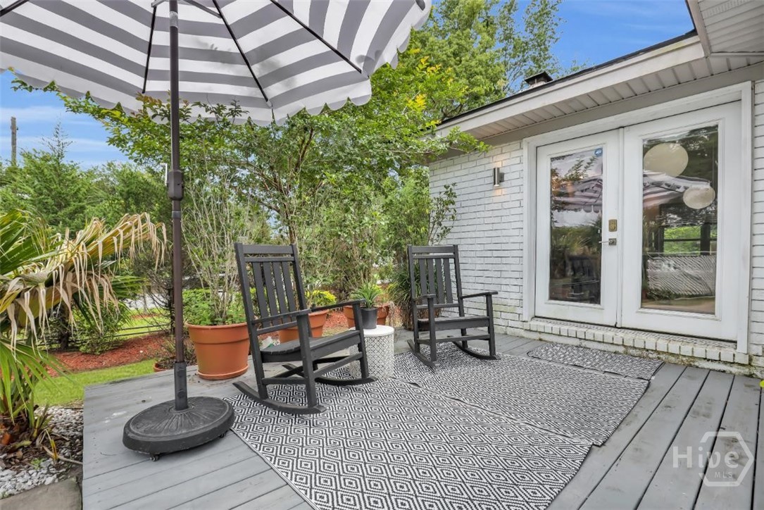 1520 East 49th Street Savannah, GA 31404 - Photo 20 of 40 French doors lead to large deck area
