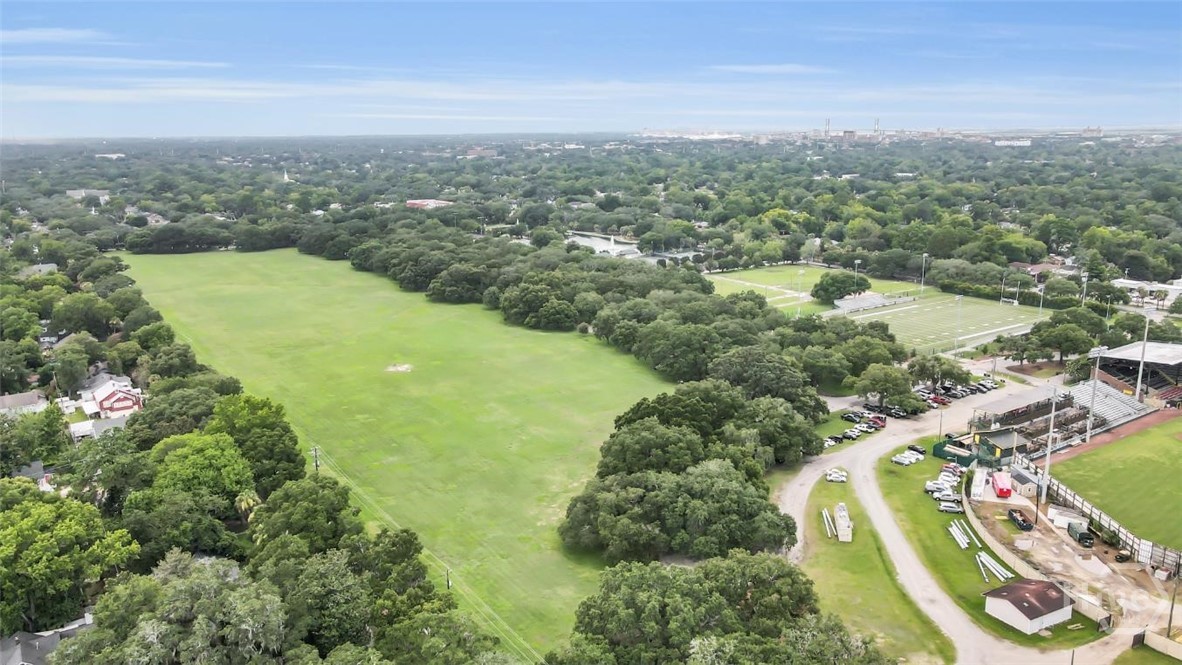 1520 East 49th Street Savannah, GA 31404 - Photo 39 of 40 Daffin Park