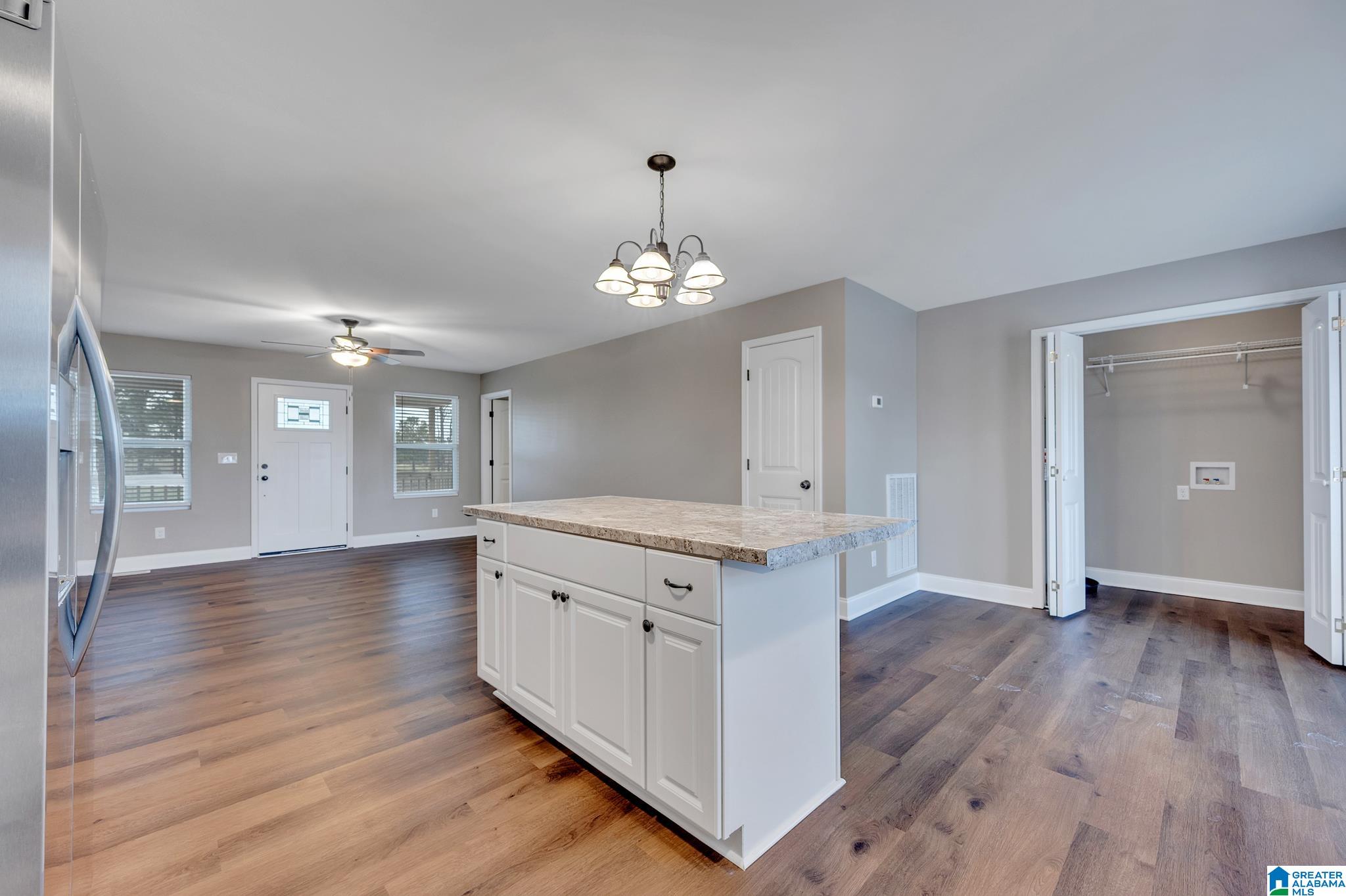 502 Armstrong Loop Hayden, AL 35079 - Photo 7 of 28 Gallery Image 7