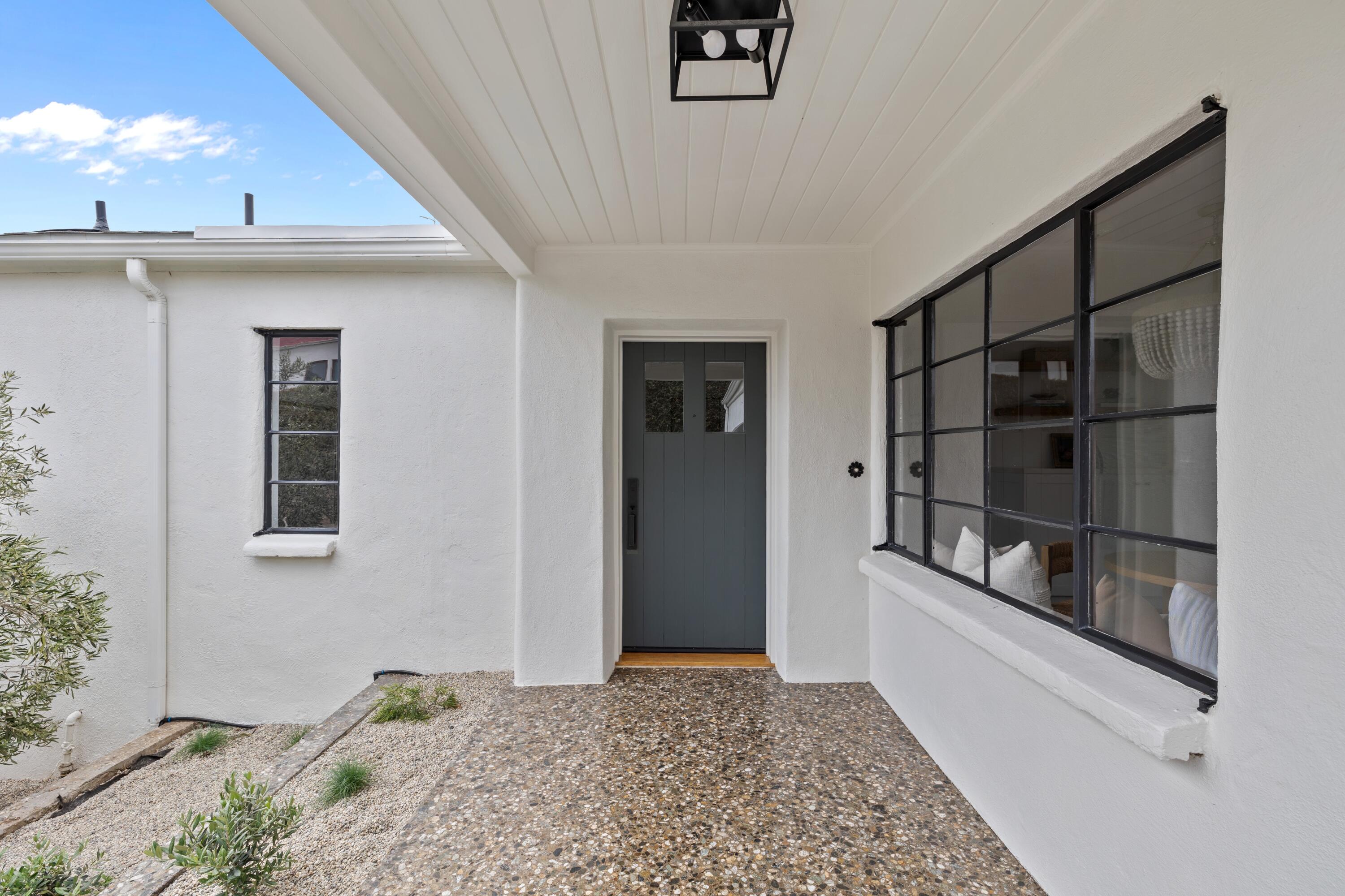 792 Chelham Way Santa Barbara, CA 93108 - Photo 37 of 47 Front Entry