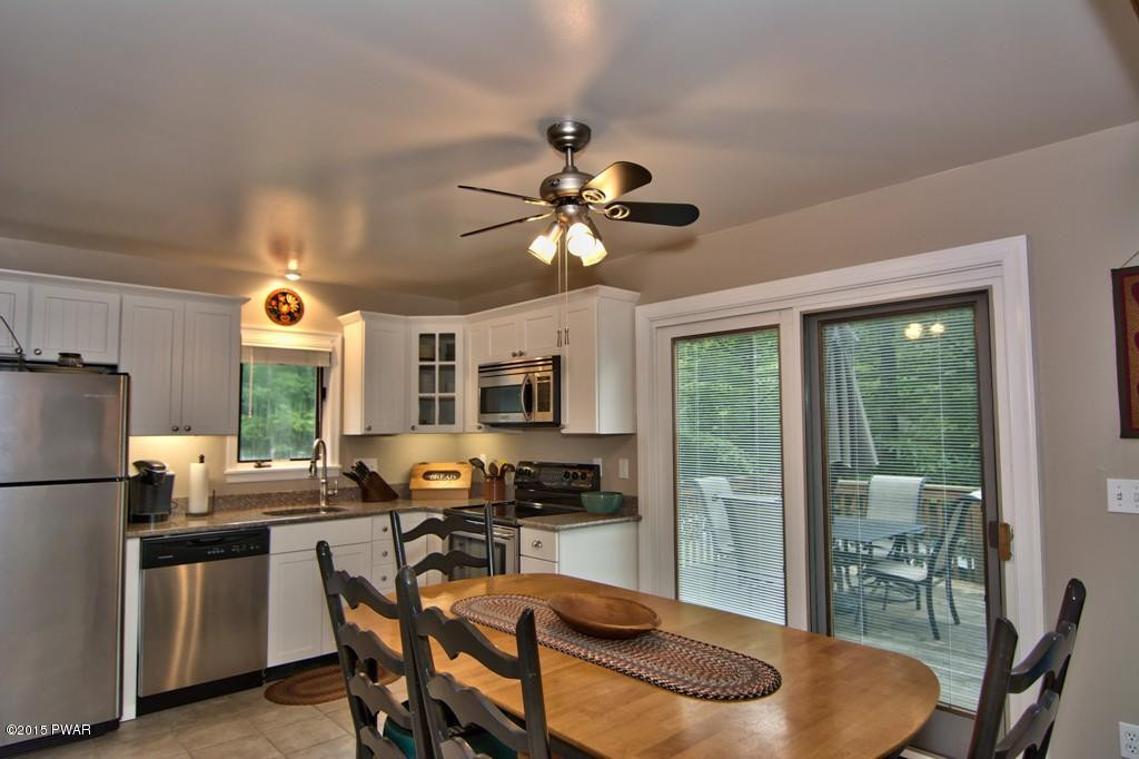 280 Ridgewood Circle Lake Ariel, PA 18436 - Photo 10 of 81 Kitchen View 3